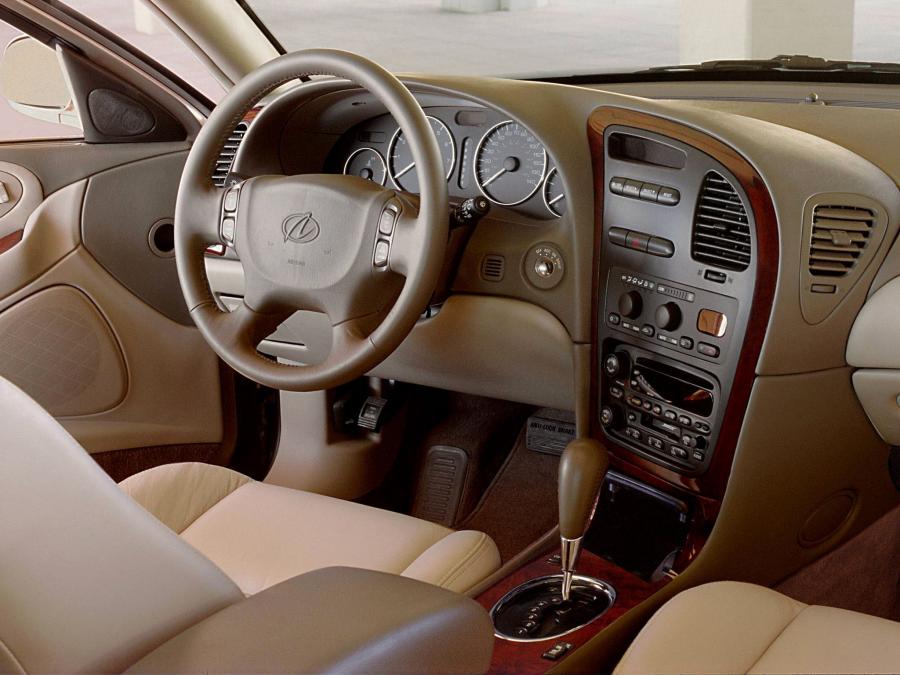  Oldsmobile Aurora 2000 года  (фото 14 из 16)
